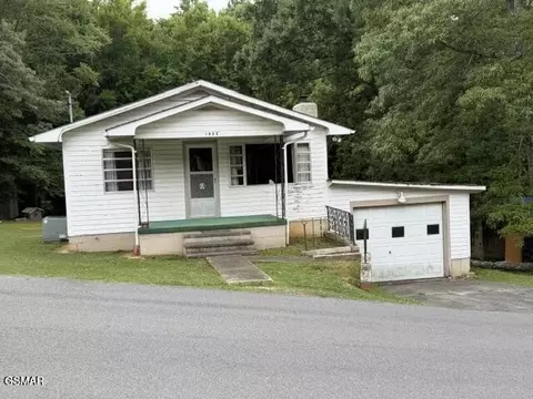 1322 Second Ln, Sevierville, TN 37876