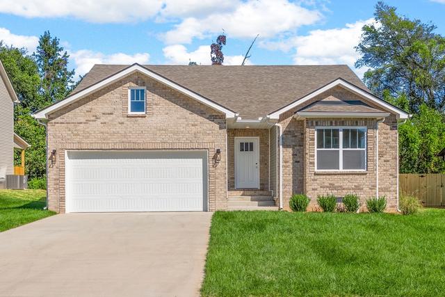 1220 Iris Glen Dr, Clarksville, TN 37042