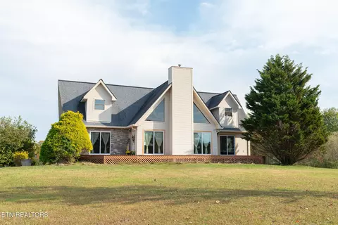 Exterior - 3767 Phillips Flats Rd, Oneida, TN 37841 photo 1 of 11