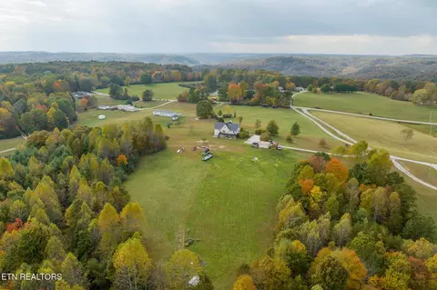 View/Area - 3767 Phillips Flats Rd, Oneida, TN 37841 photo 1 of 4