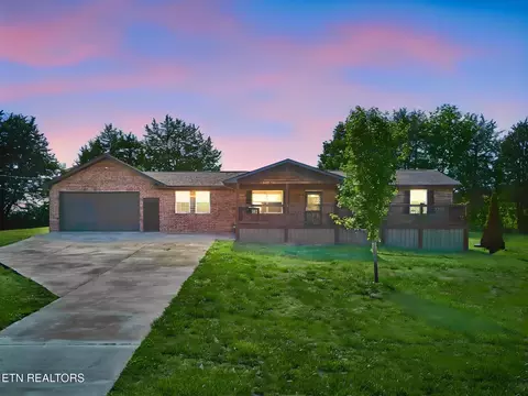 203 Baker Cir, Maynardville, TN 37807