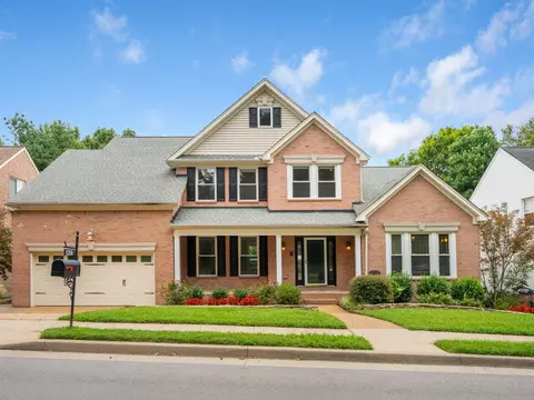 5208 Cochran Dr, Nashville, TN 37220