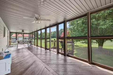Exterior - 255 Sandy Rd, Dover, TN 37058 photo 7 of 15