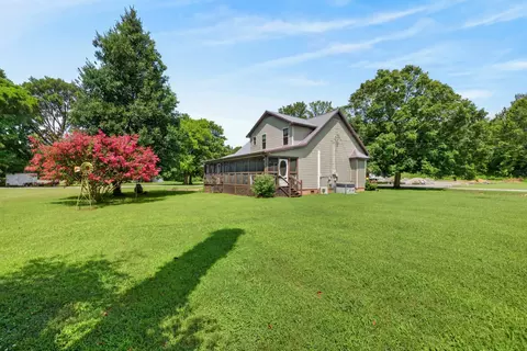 Exterior - 255 Sandy Rd, Dover, TN 37058 photo 14 of 15