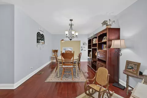 Dining - 255 Sandy Rd, Dover, TN 37058 photo 1 of 2