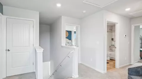 Entry Way - 4833 Clousden Way, Murfreesboro, TN 37129 photo 5 of 6