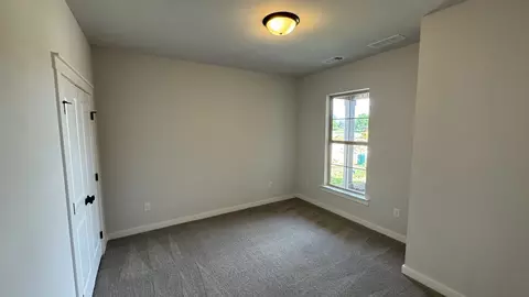 510 W Foxrun, Springfield, TN 37172 photo 3