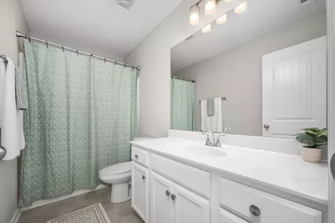 Bath - 332 Ruby Cate Way, Murfreesboro, TN 37128 photo 1 of 1