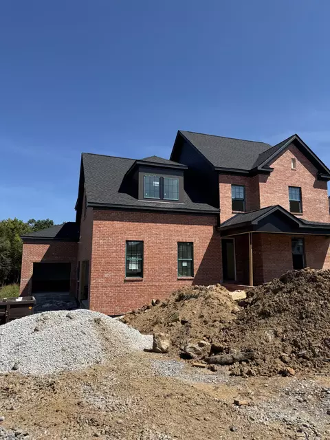 1215 Ben Forkum Dr, Lebanon, TN 37087