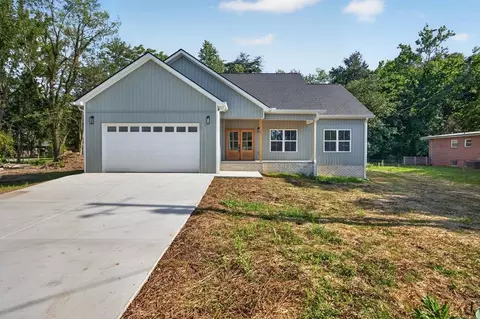 1135 Dowell St, Cookeville, TN 38501