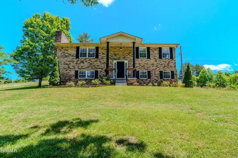 8544 Pedigo Rd, Powell, TN 37849