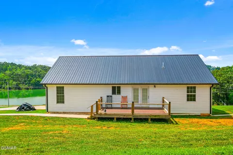 608 Sam Heim Rd, Rutledge, TN 37861 photo 1