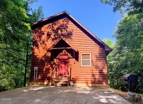 3884 Locust Ridge Rd, Sevierville, TN 37876
