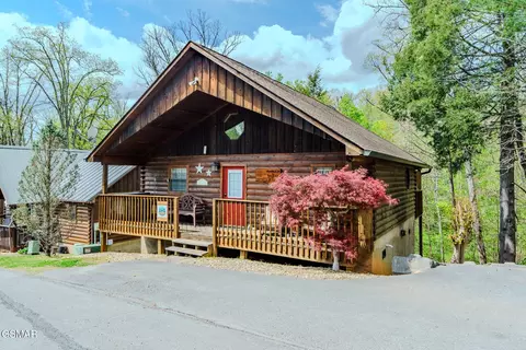 1523 Bears Den Way, Sevierville, TN 37862