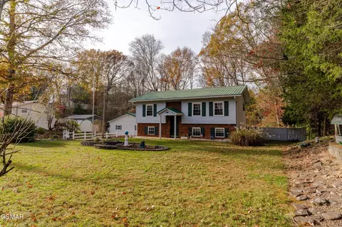 161 Bostie Maire Ln, Clinton, TN 37716