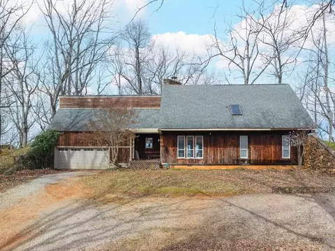 1313 Bays Mountain Rd, Knoxville, TN 37920