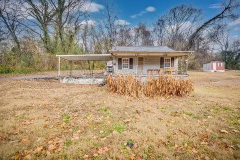 3109 Delrose Dr, Knoxville, TN 37914
