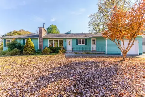 338 Ridgecrest Dr, Kingston, TN 37763