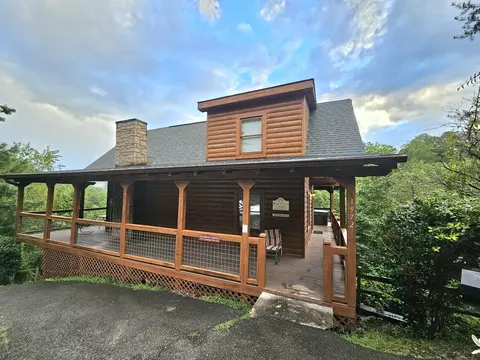 1972 E Mountain View Way, Sevierville, TN 37862