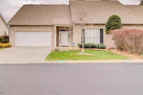 9909 Bellflower Way, Knoxville, TN 37932
