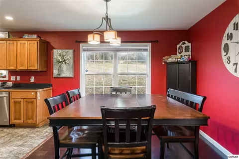 764 Sharp Rd, Sevierville, TN 37876 photo 6