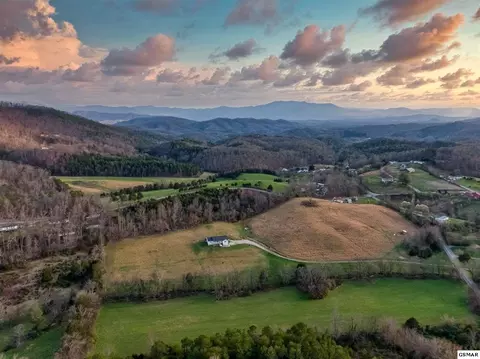 764 Sharp Rd, Sevierville, TN 37876 photo 10