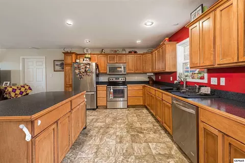 764 Sharp Rd, Sevierville, TN 37876 photo 4