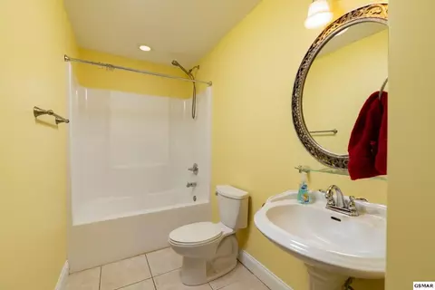 897 Eagle View Dr, Kodak, TN 37764 photo 10