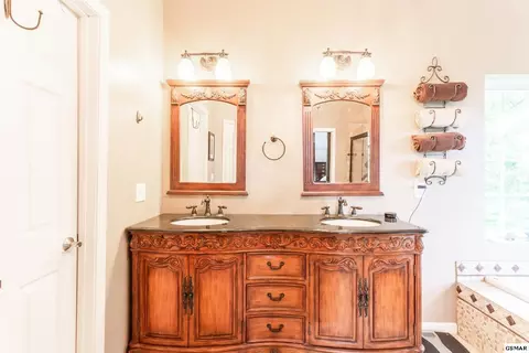 5600 Bridgehampton Dr, Powell, TN 37849 photo 15