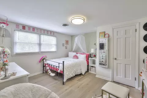 Bedroom - 1880 E Compton Rd, Murfreesboro, TN 37130 photo 8 of 9