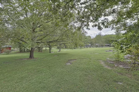 Exterior - 1880 E Compton Rd, Murfreesboro, TN 37130 photo 14 of 22