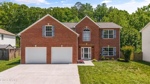 1524 Pebble Shore Ln, Knoxville, TN 37931