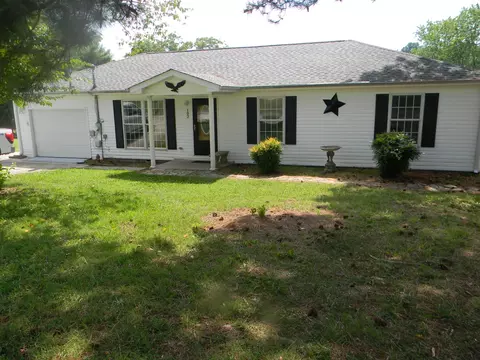 102 Mckinney St, Estill Springs, TN 37330