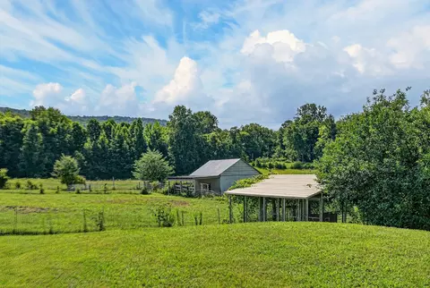 Exterior - 1377 Chestnut Grove Rd, Morrison, TN 37357 photo 15 of 15
