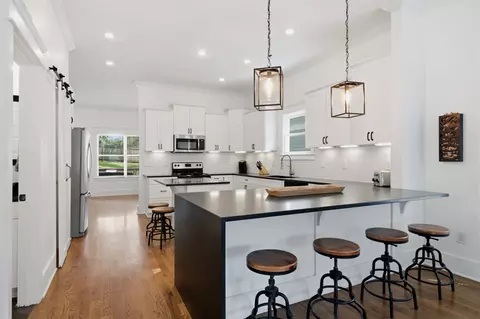 1211 Montgomery Ave # B, Nashville, TN 37207