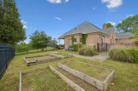 Exterior - 314 Fairview Rd, Dickson, TN 37055 photo 19 of 22