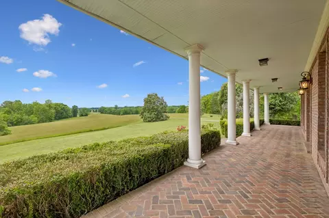 Exterior - 314 Fairview Rd, Dickson, TN 37055 photo 7 of 22