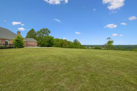 Exterior - 314 Fairview Rd, Dickson, TN 37055 photo 17 of 22