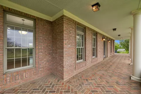 Exterior - 314 Fairview Rd, Dickson, TN 37055 photo 8 of 22