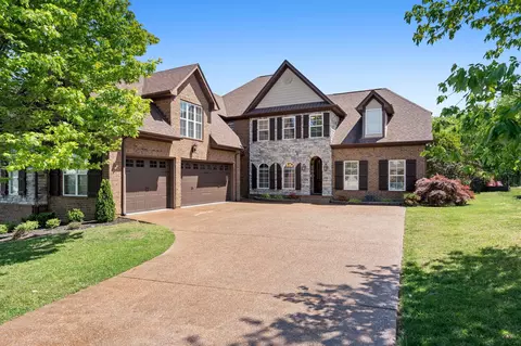 Exterior - 2003 Fishers Loop, Spring Hill, TN 37174 photo 2 of 7