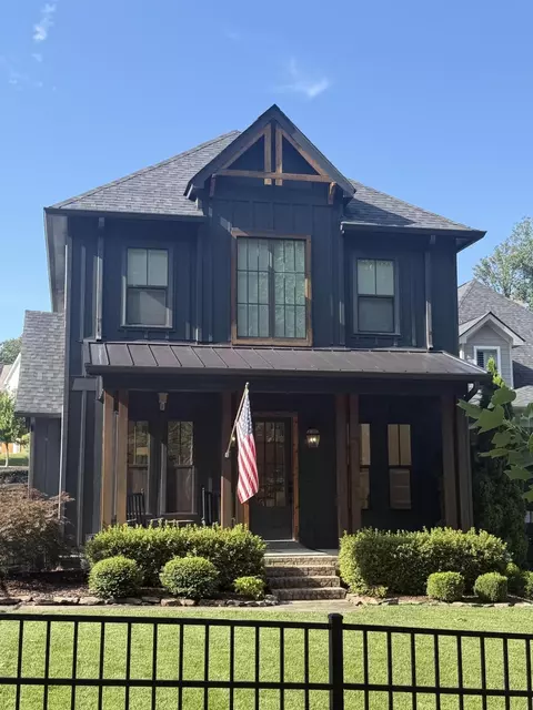 811 Dartmouth St, Chattanooga, TN 37405