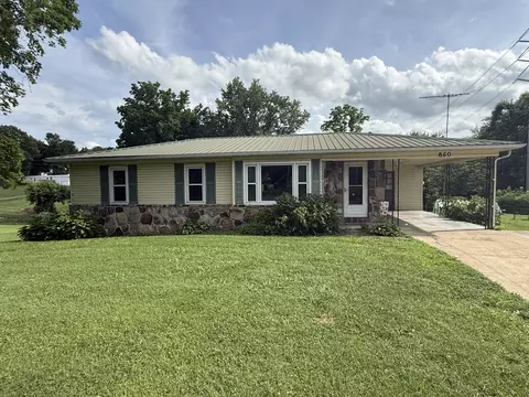 860 NE 15th St NE, Cleveland, TN 37311
