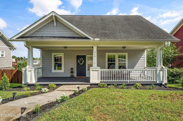 916 Knoxville College Dr, Knoxville, TN 37921
