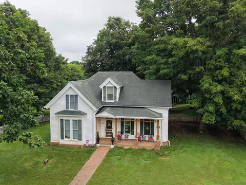 2343 Old Ashland City Rd, Clarksville, TN 37043
