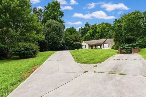 2599 Kaley Dr, Talbott, TN 37877 photo 3