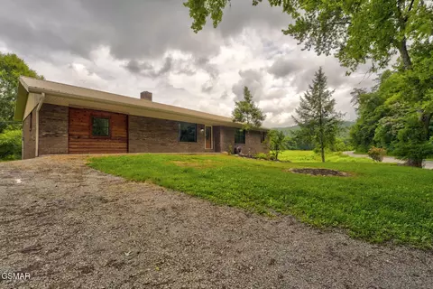 4405 Pearl Valley Rd, Sevierville, TN 37876