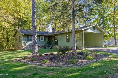 408 Holly Ct, Sevierville, TN 37862