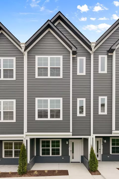 700 N Dupont Ave #107, Madison, TN 37115