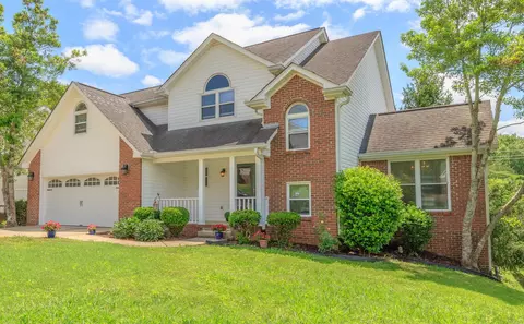 815 Creek Dr, Chattanooga, TN 37415