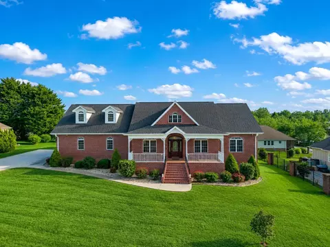 504 Lynnwood Dr, Athens, TN 37303